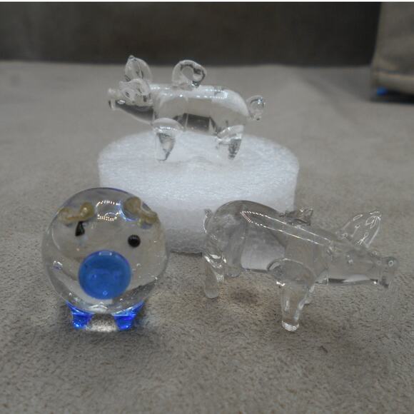 Three Miniature Clear Glass Pig Figurines Art Glass/Ornaments Lot of 3 - Picture 2 of 9